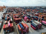 Vietnam aims for 454 billion USD export revenue amidst global headwinds?width=190&height=-&type=resize