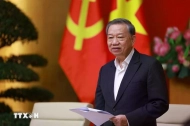 Party chief highlights development of private economic sector as lever for building prosperous Vietnam?width=190&height=-&type=resize