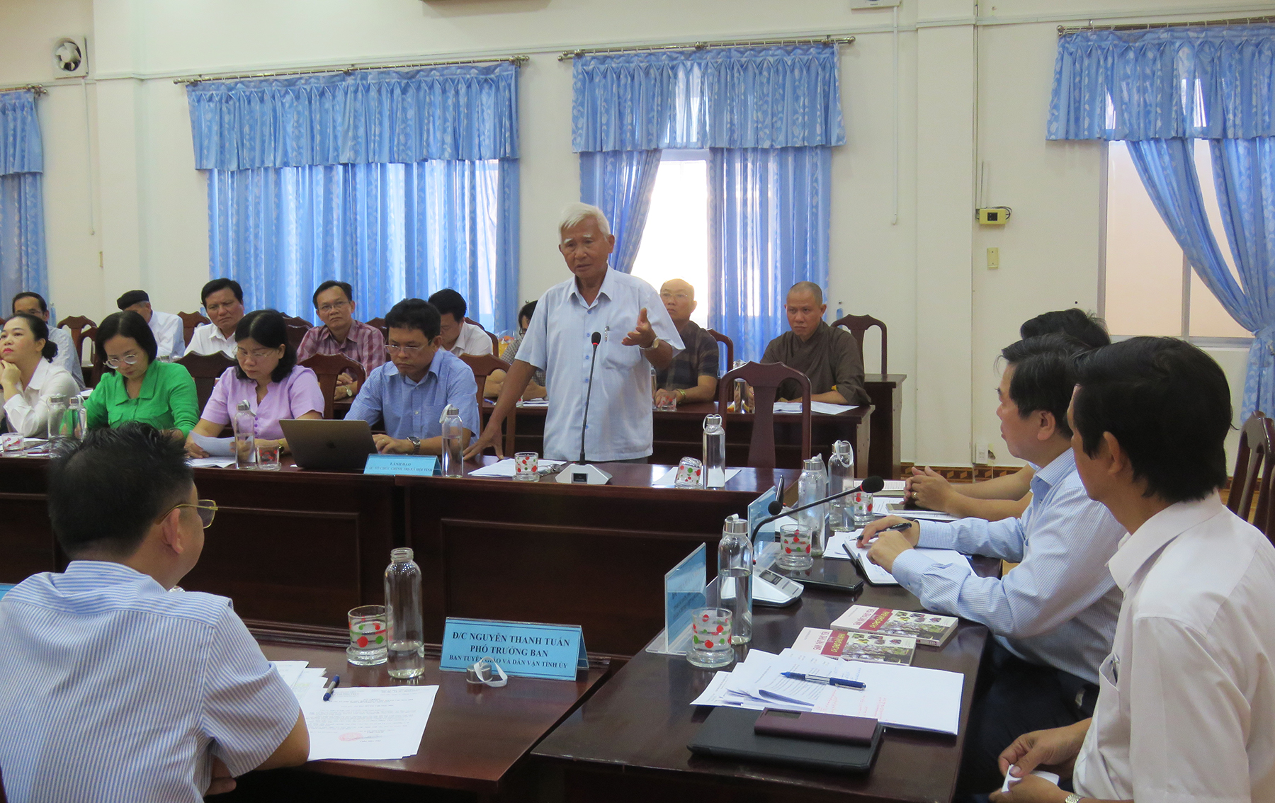 Collecting opinions on the draft Resolution amending and supplementing a number of articles of the 2013 Constitution
