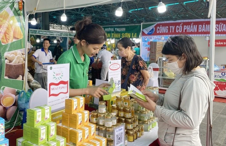 Strengthening public confidence: Vietnam garners support for domestic goods, businesses