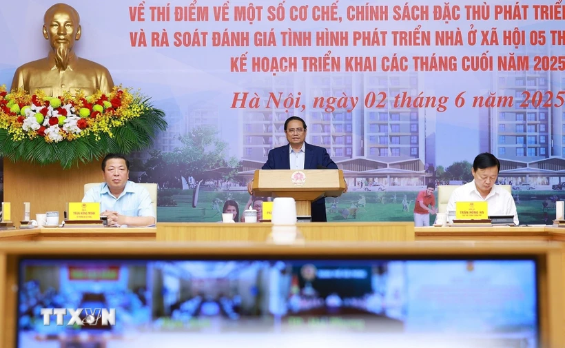 PM demands strong determination to secure 100,000 social housing units in 2025